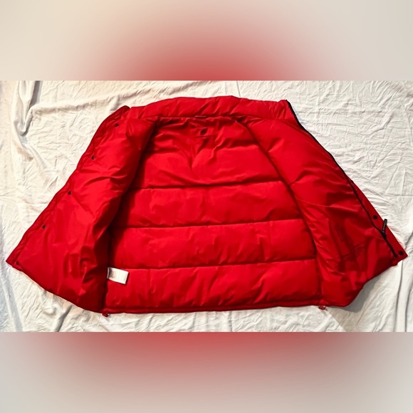 BCBGeneration Women’s XXL Feather Free Red Puffer Vest Like New - Picture 13 of 16
